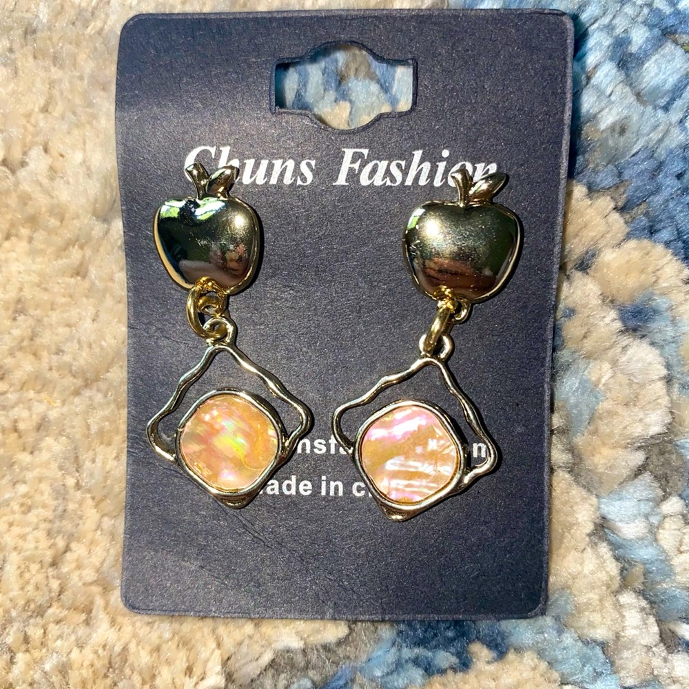 Chuns Fashion Apple Dangly Earrings
